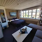 Toftegarden - *