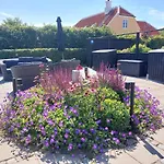 Toftegarden - *